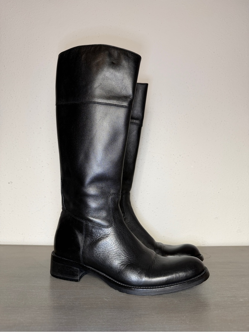 Bianco Footwear Black Leather Tall Boots Side Zip Quality Women's Size 7.5